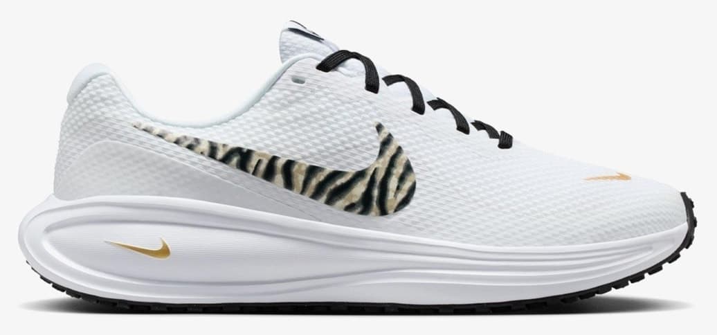 کفش دویدن زنانه Nike Revolution 8 مدل Iq0375 کفش دویدن زنانه Nike Revolution 8 مدل Iq0375