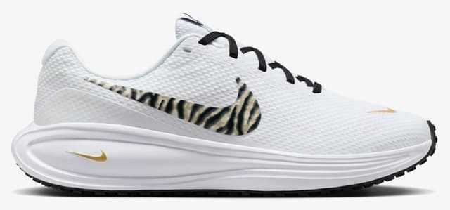 کفش دویدن زنانه Nike Revolution 8 مدل Iq0375 کفش دویدن زنانه Nike Revolution 8 مدل Iq0375