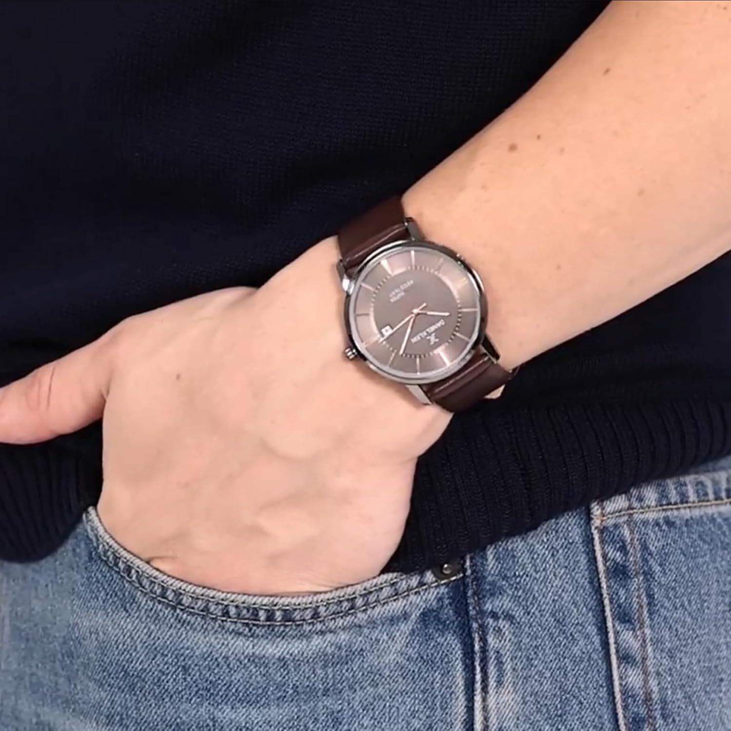 ساعت مچی مردانه Daniel Klein کوارتز صفحه عقربهای بند چرمی مدل DK11832-4 ساعت مچی مردانه Daniel Klein کوارتز صفحه عقربهای بند چرمی مدل DK11832-4