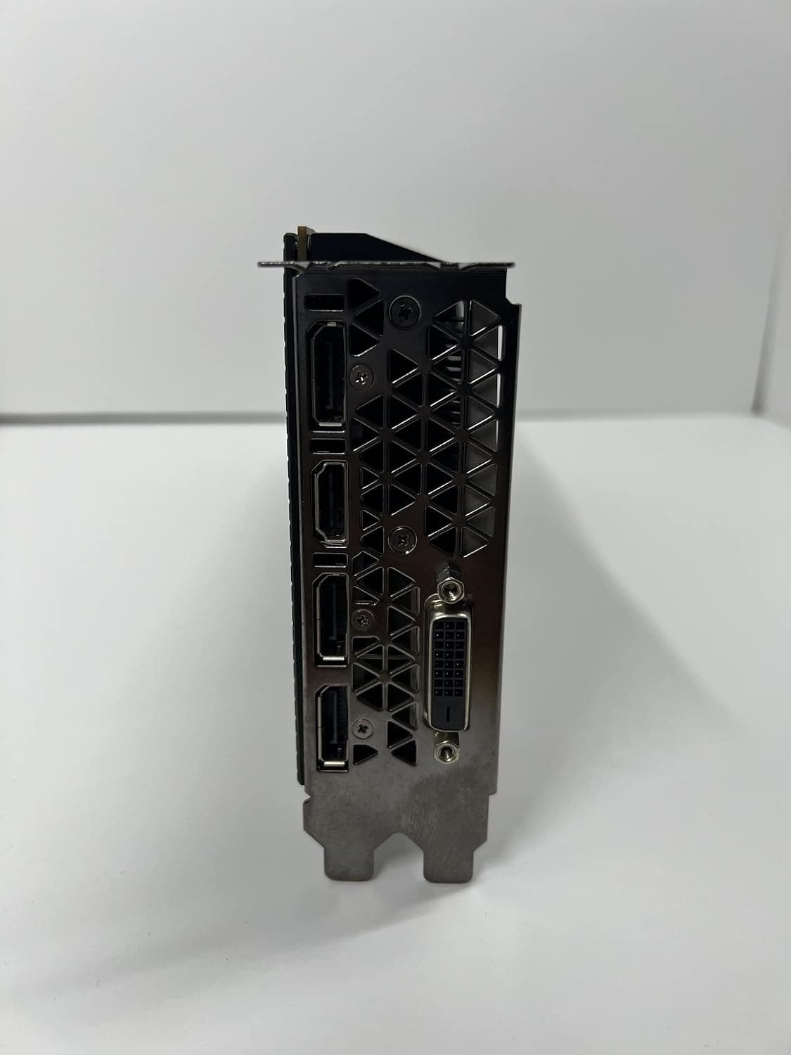 کارت گرافیک NVIDIA GeForce مدل GTX 1080 Founders Edition کارت گرافیک NVIDIA GeForce مدل GTX 1080 Founders Edition