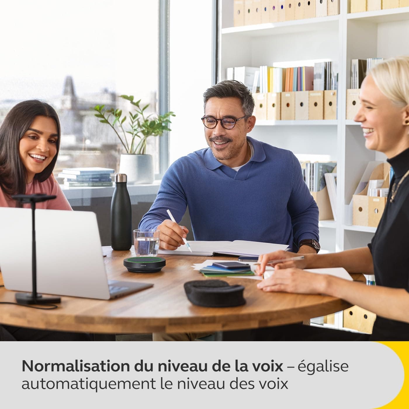 اسپیکرفون بیسیم بلوتوثی Jabra با ۴ میکروفون حذف نویز و بلندگوی 50mm مدل Speak2 55 اسپیکرفون بیسیم بلوتوثی Jabra با ۴ میکروفون حذف نویز و بلندگوی 50mm مدل Speak2 55