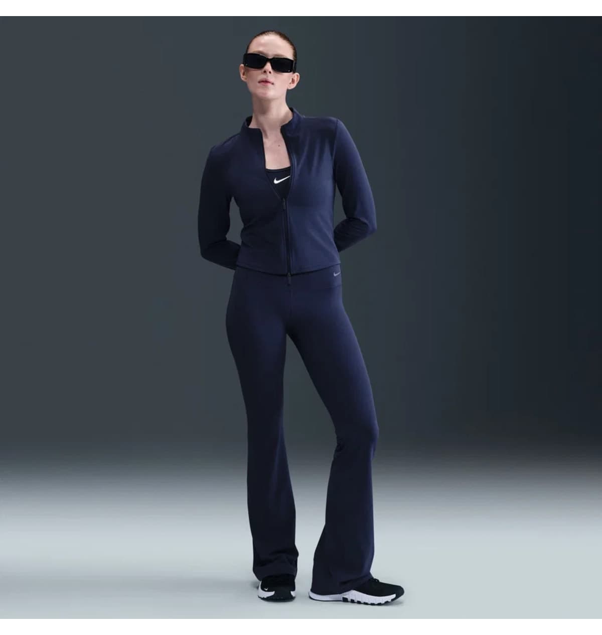 تایت زنانه Nike کمر بلند پاچه گشاد تمرینی Dri-Fit سرمهای مدل Zenvy تایت زنانه Nike کمر بلند پاچه گشاد تمرینی Dri-Fit سرمهای مدل Zenvy