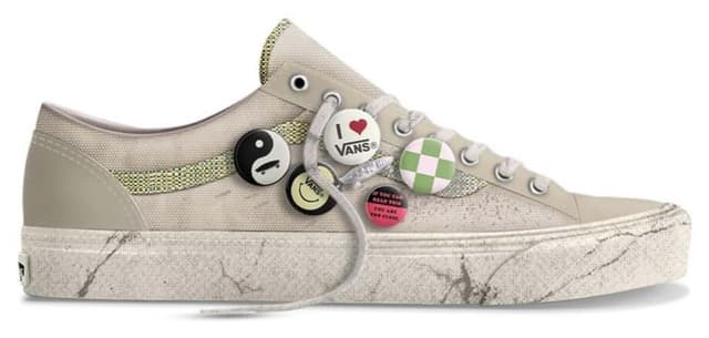 کفش کتانی زنانه Vans مدل LX Old Skool 36 VN000E8V2N11 کفش کتانی زنانه Vans مدل LX Old Skool 36 VN000E8V2N11