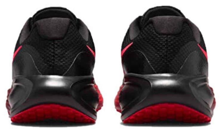 کفش ورزشی مردانه Nike دویدن و روزمره مدل Revolution 8 HJ9198-012 کفش ورزشی مردانه Nike دویدن و روزمره مدل Revolution 8 HJ9198-012