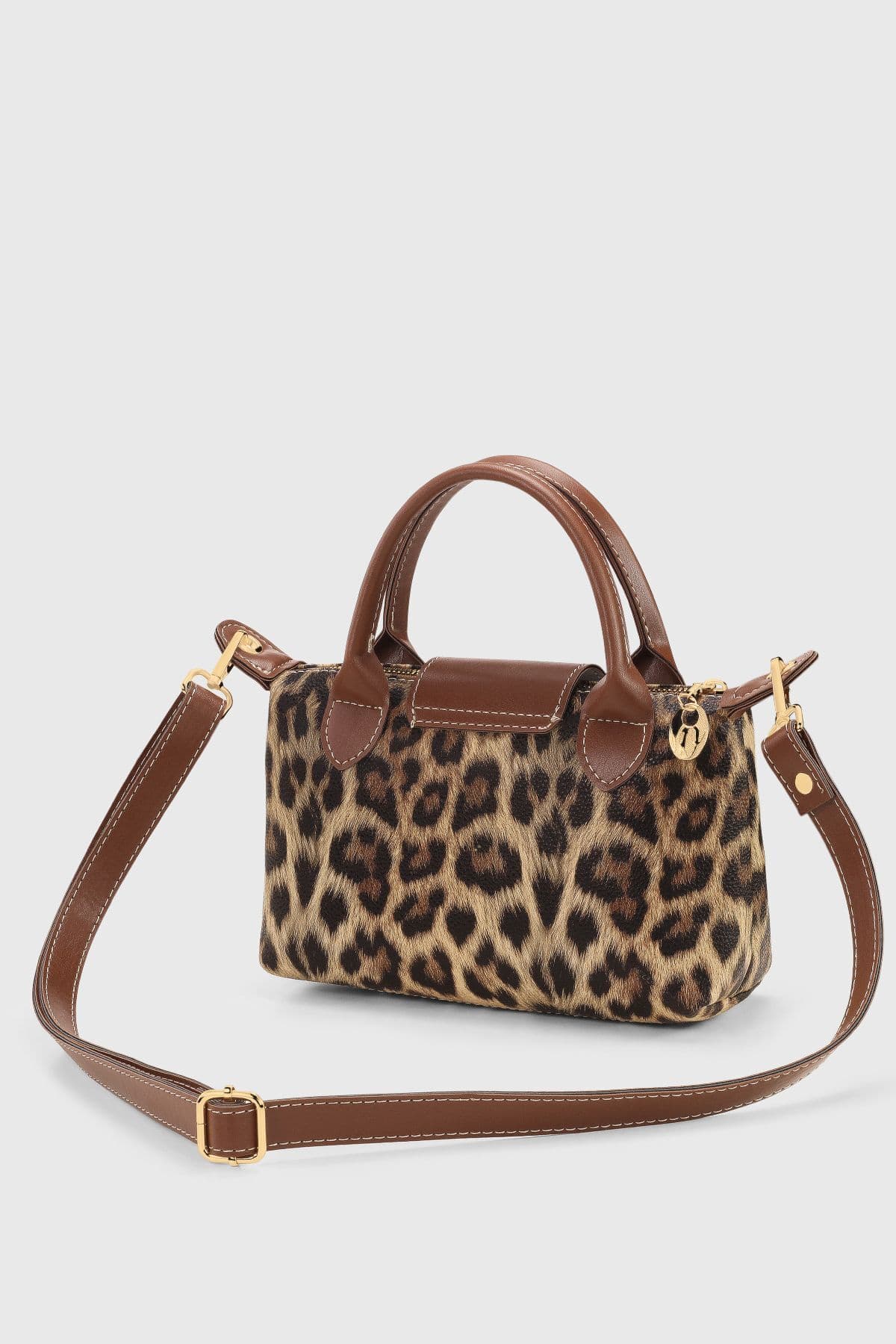 کیف زنانه Housebags با طرح پلنگی، چرم PU و بند متقاطع کیف زنانه Housebags با طرح پلنگی، چرم PU و بند متقاطع