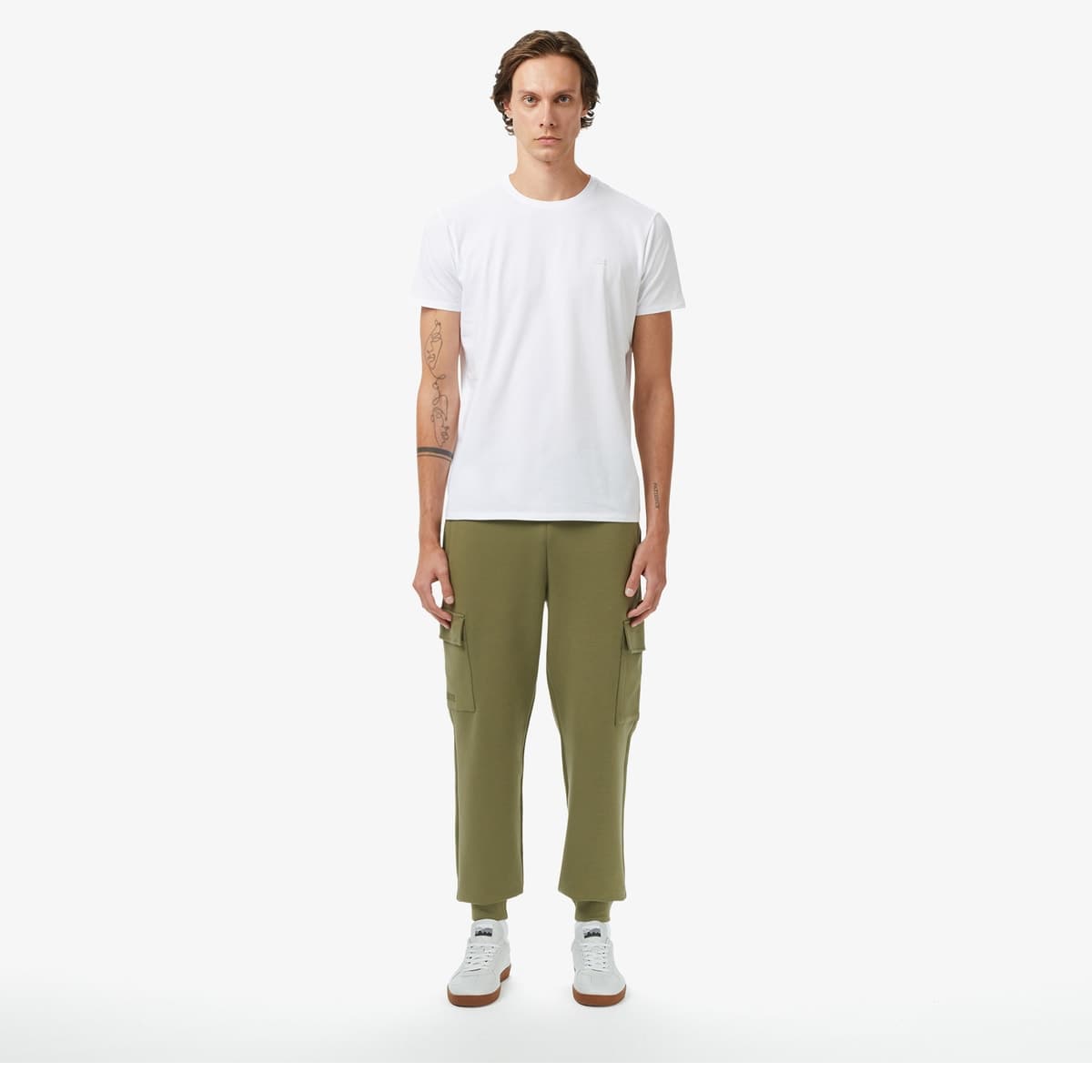 تیشرت مردانه Lacoste فیت اسلیم یقه گرد سفید تیشرت مردانه Lacoste فیت اسلیم یقه گرد سفید
