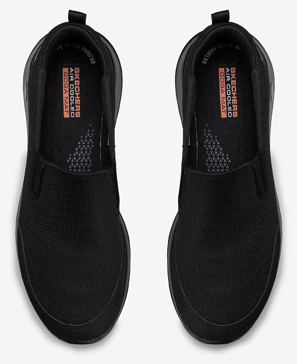 کفش پیادهروی مردانه Skechers مدل Go Walk Max Clinched رویه مش بدون بند کفش پیادهروی مردانه Skechers مدل Go Walk Max Clinched رویه مش بدون بند