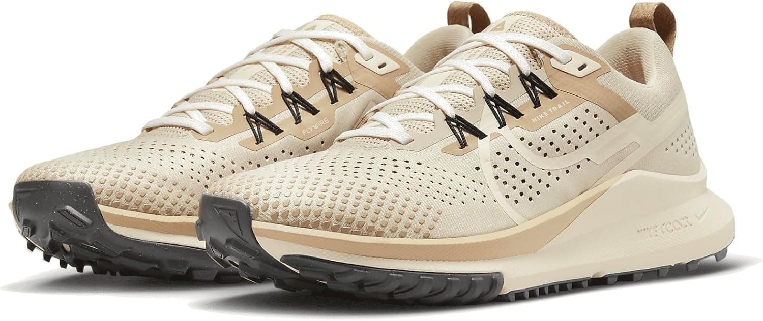 کفش دویدن یونیسکس Nike مخصوص آفرود React Pegasus Trail 4 بژ کفش دویدن یونیسکس Nike مخصوص آفرود React Pegasus Trail 4 بژ