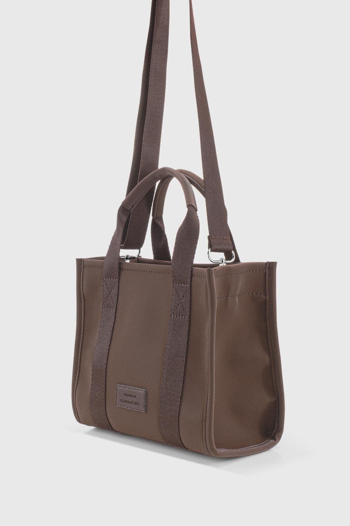 کیف توت زنانه Housebags قهوهای مقاوم در برابر آب مدل 245 کیف توت زنانه Housebags قهوهای مقاوم در برابر آب مدل 245
