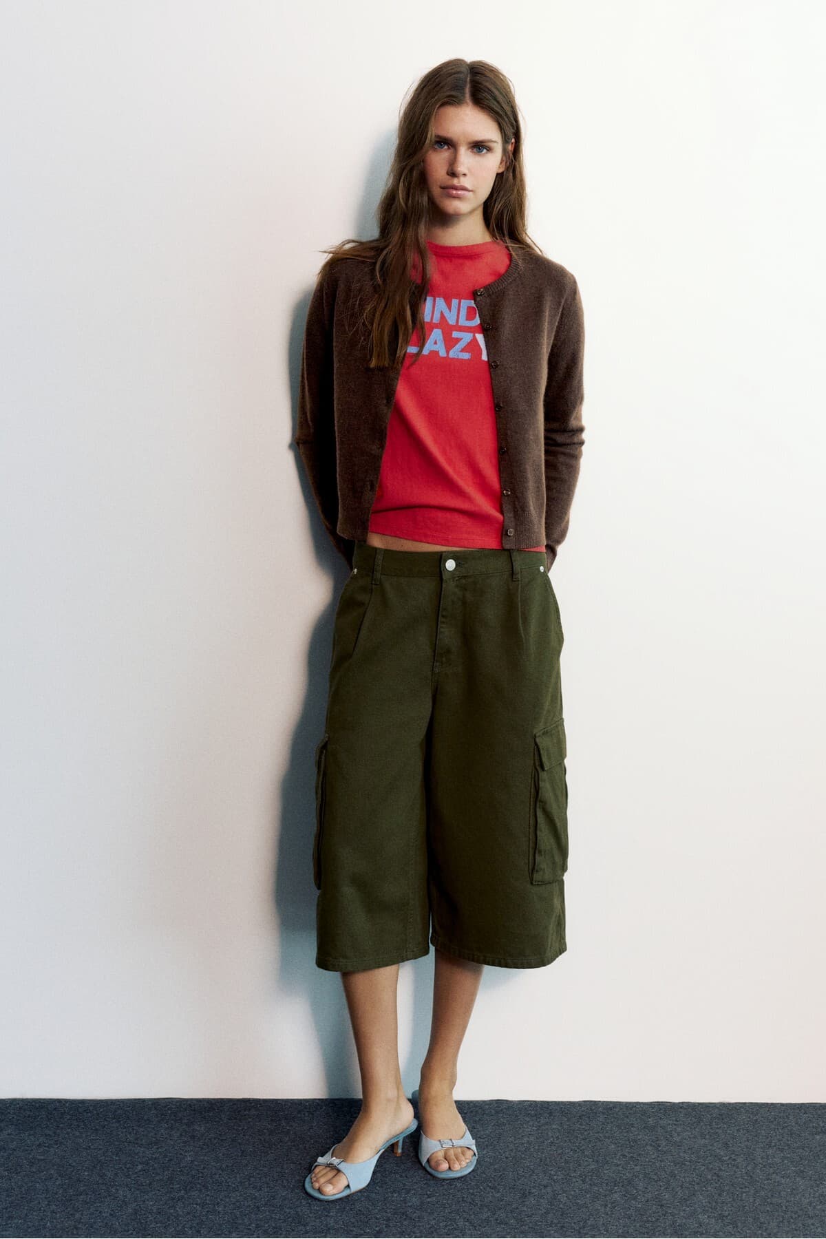 کاردیگان زنانه Pull & Bear فیت معمولی کاردیگان زنانه Pull & Bear فیت معمولی
