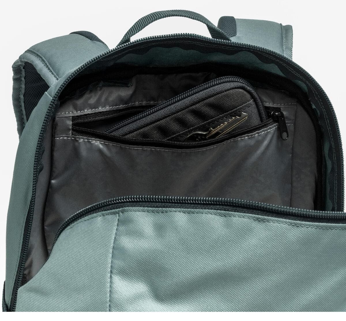 کولهپشتی زنانه Decathlon Quechua سبز 20 L مدل Arpenaz 100 کولهپشتی زنانه Decathlon Quechua سبز 20 L مدل Arpenaz 100