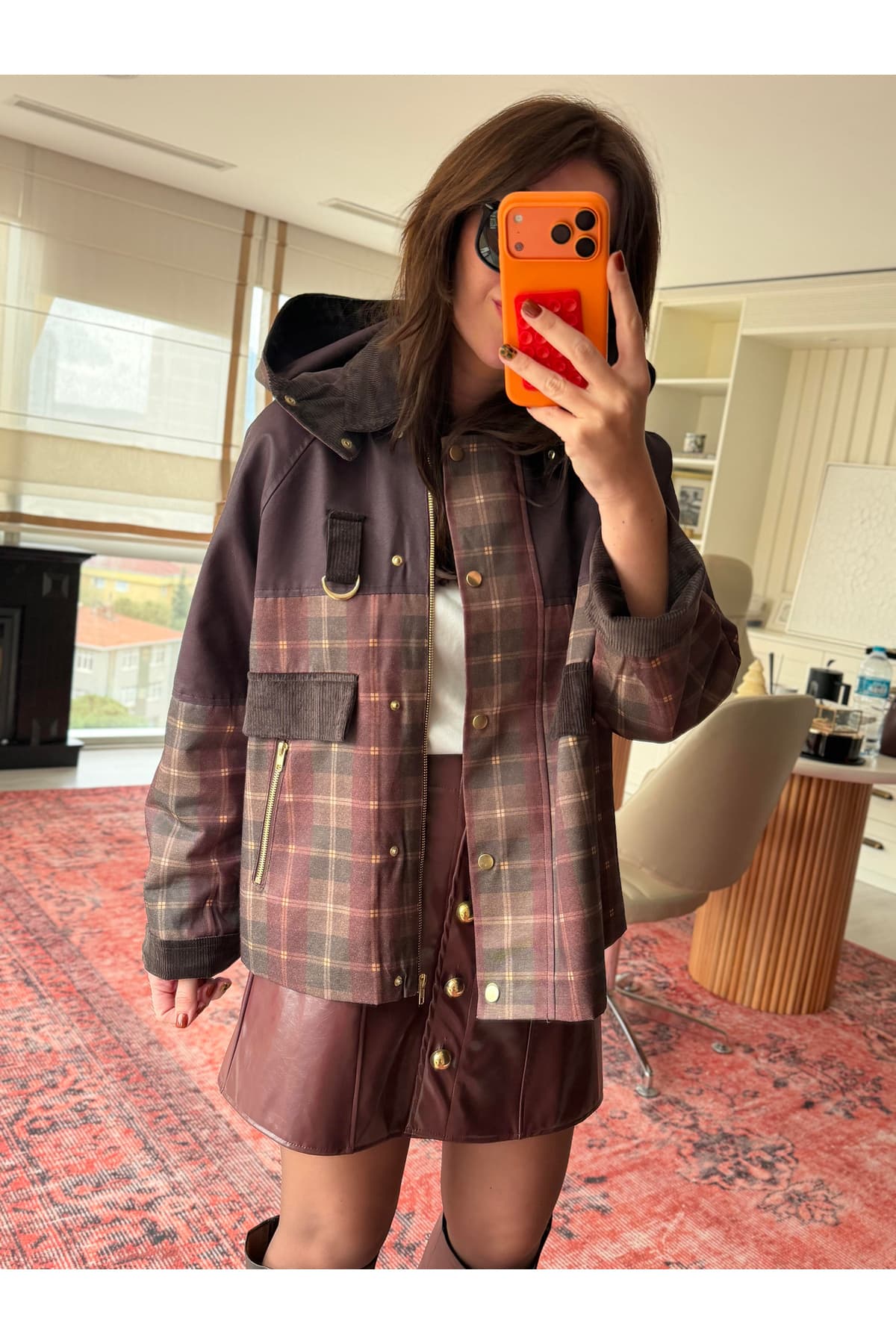 پارکا زنانه Flow با طراحی کاپشوندار پارکا زنانه Flow با طراحی کاپشوندار