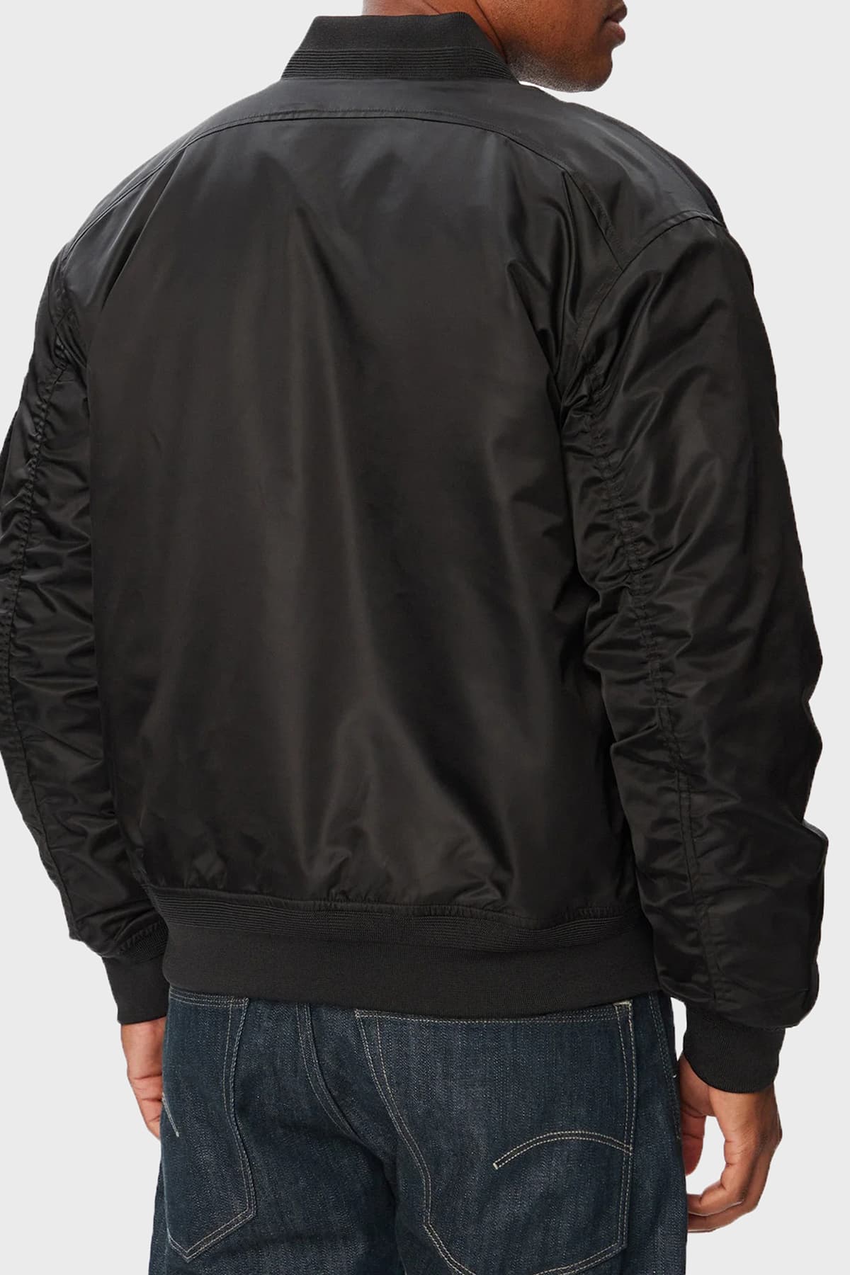 کاپشن مردانه Calvin Klein دافع آب فیت ریلکس یقه کالج مدل LV04RG505GUB1 کاپشن مردانه Calvin Klein دافع آب فیت ریلکس یقه کالج مدل LV04RG505GUB1