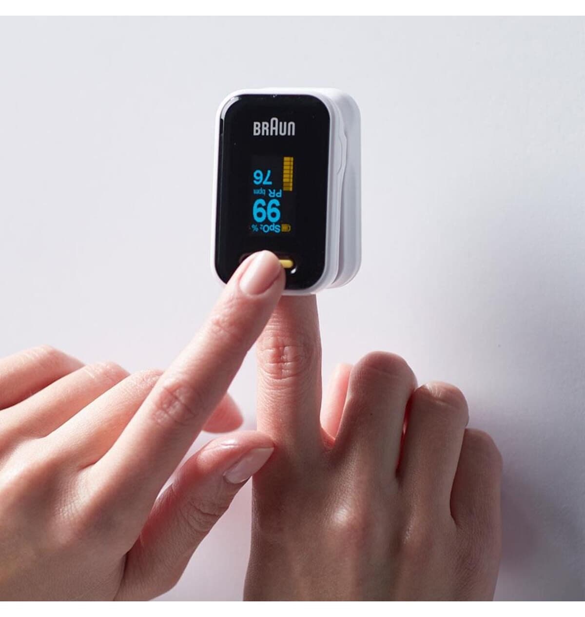 پالس اکسیمتر Braun نبض و اکسیژن مدل YK-81CEU پالس اکسیمتر Braun نبض و اکسیژن مدل YK-81CEU