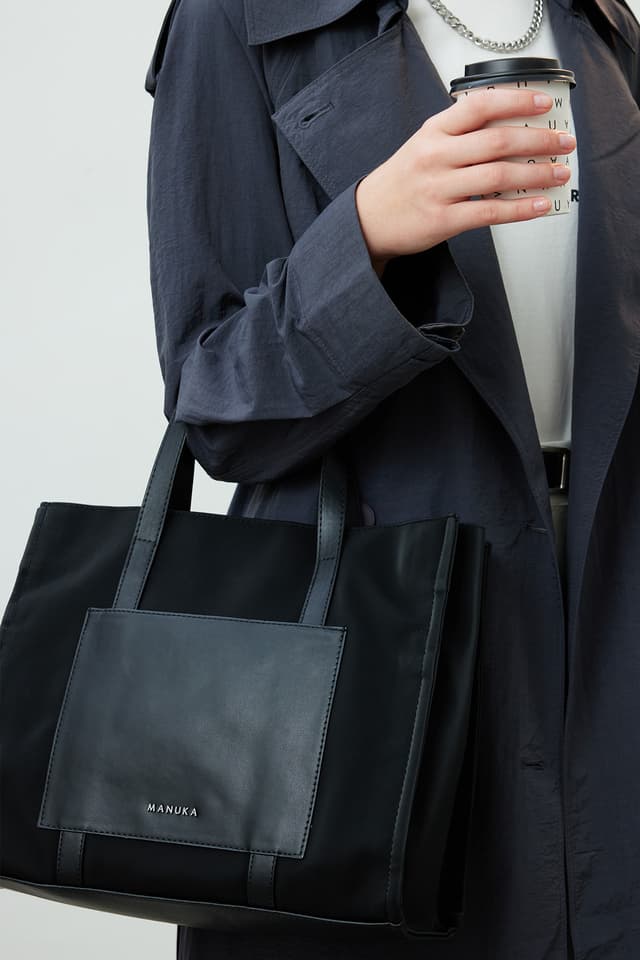کیف توت زنانه Manuka مدل URBAN TOTE سیاه کیف توت زنانه Manuka مدل URBAN TOTE سیاه