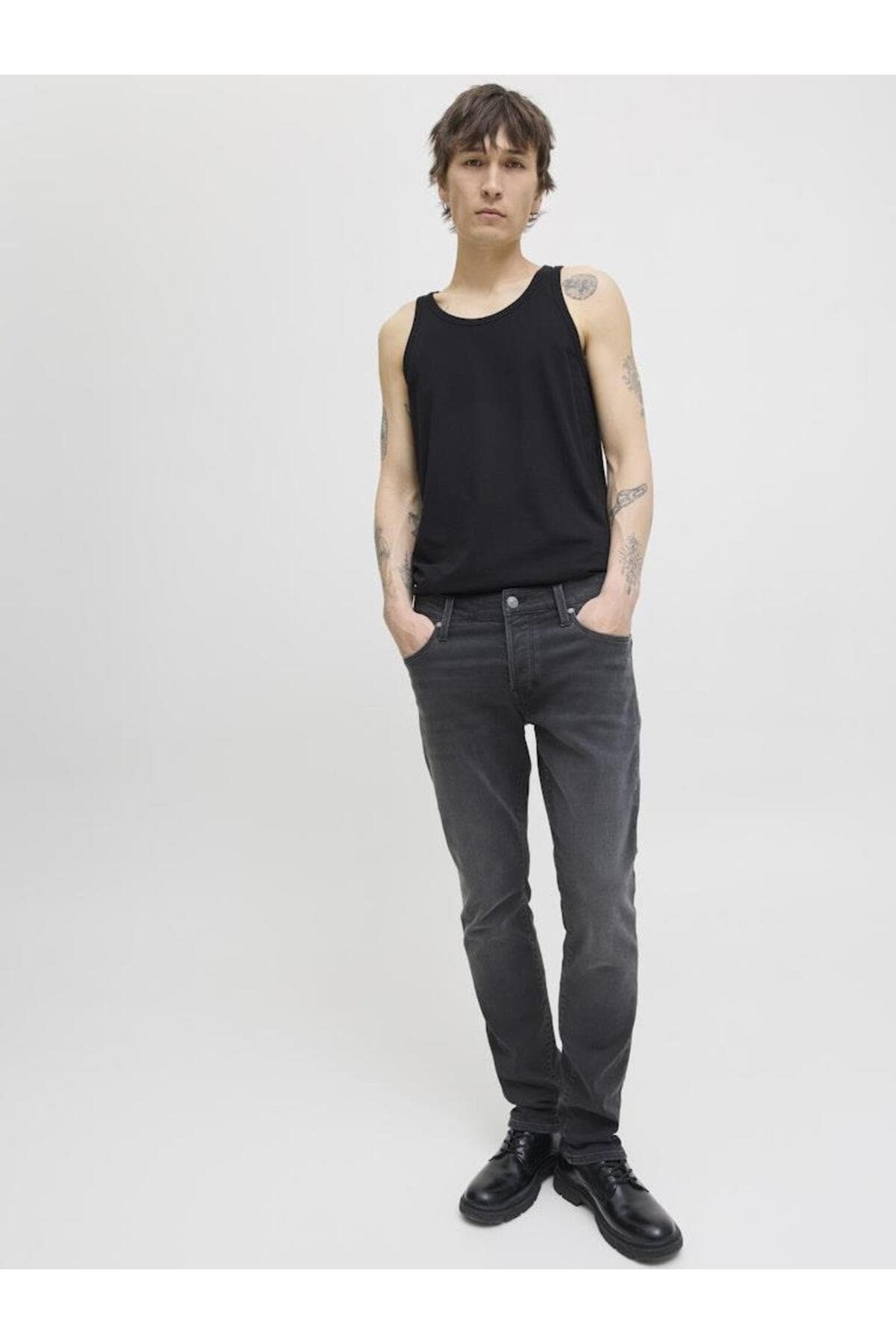 شلوار جین مردانه Jack & Jones مدل JJIMIKE FOX SQ 426 NOOS شلوار جین مردانه Jack & Jones مدل JJIMIKE FOX SQ 426 NOOS