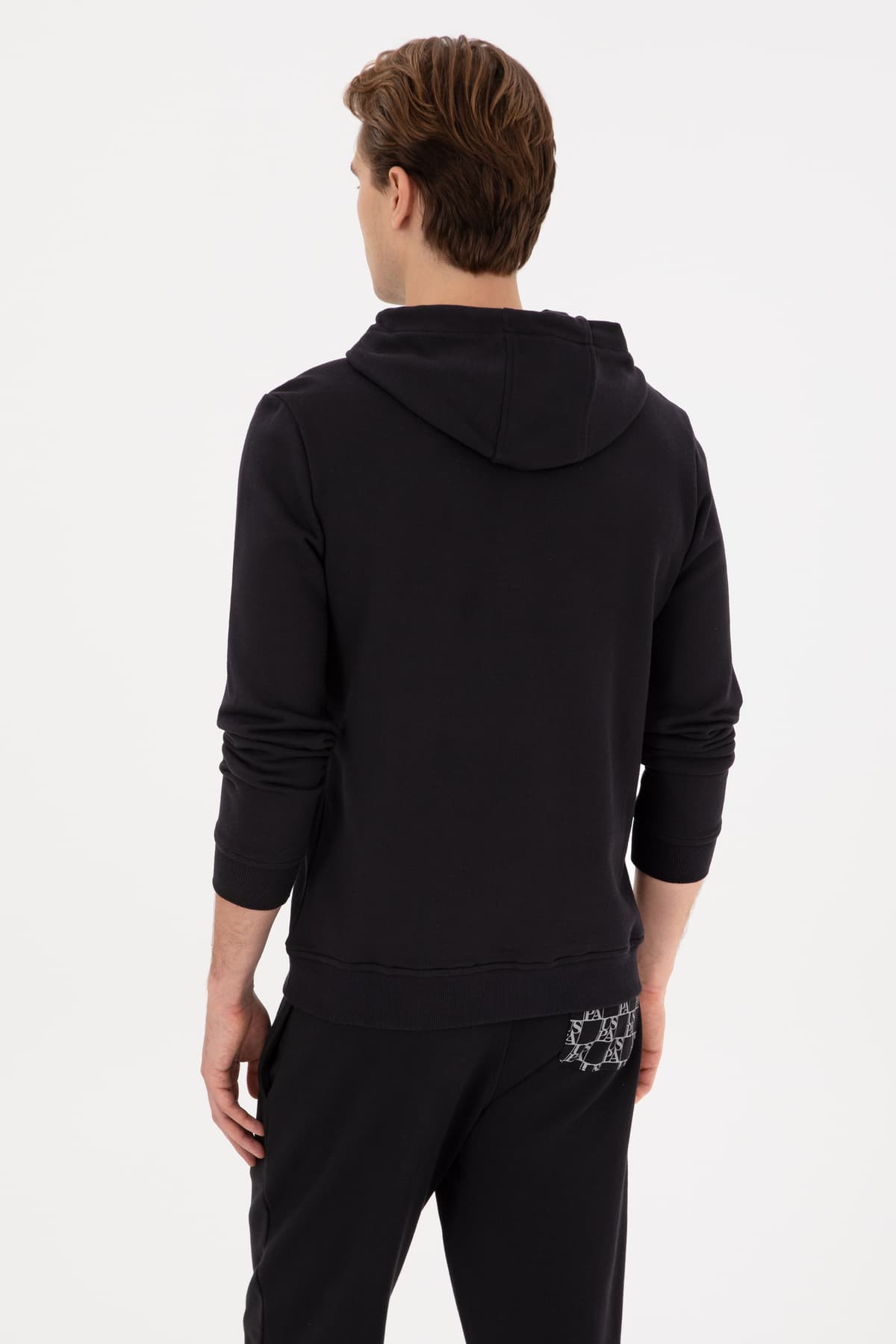 سوئیشرت مردانه U.S. Polo Assn. فیت معمولی کاپشوندار مشکی مدل 50315691-VR046 سوئیشرت مردانه U.S. Polo Assn. فیت معمولی کاپشوندار مشکی مدل 50315691-VR046