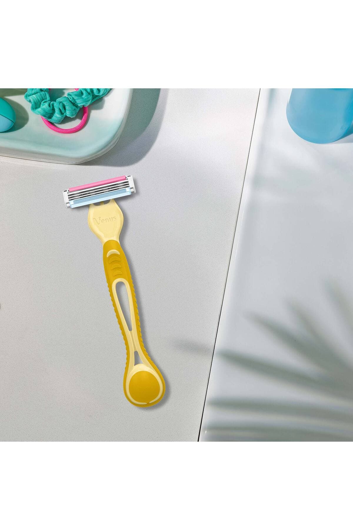 خودتراش یکبارمصرف Gillette Venus Simply Venus دراگونفروت 3 عدد خودتراش یکبارمصرف Gillette Venus Simply Venus دراگونفروت 3 عدد
