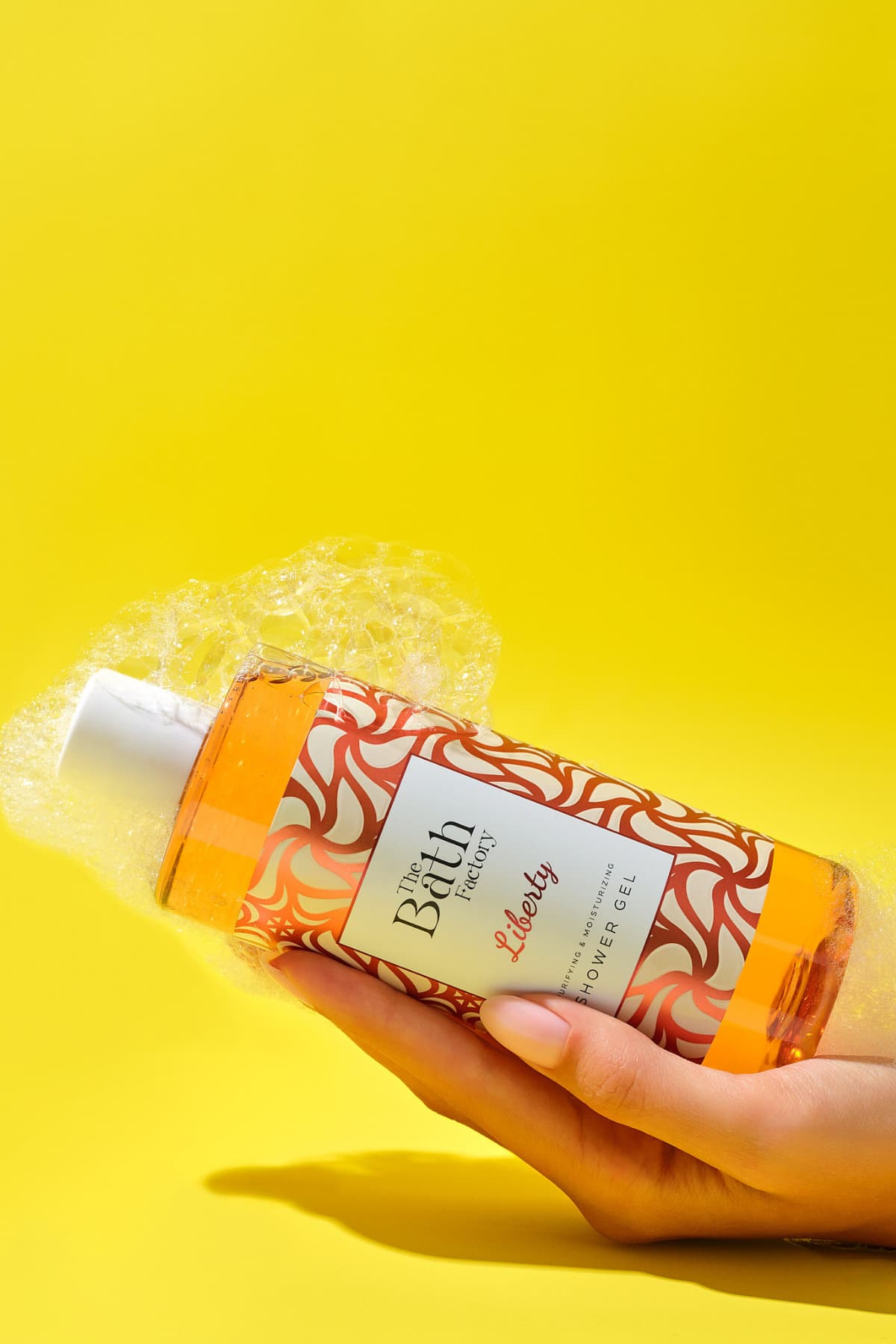 ژل دوش مرطوبکننده و مغذی THE BATH FACTORY مدل Liberty 400 ml ژل دوش مرطوبکننده و مغذی THE BATH FACTORY مدل Liberty 400 ml