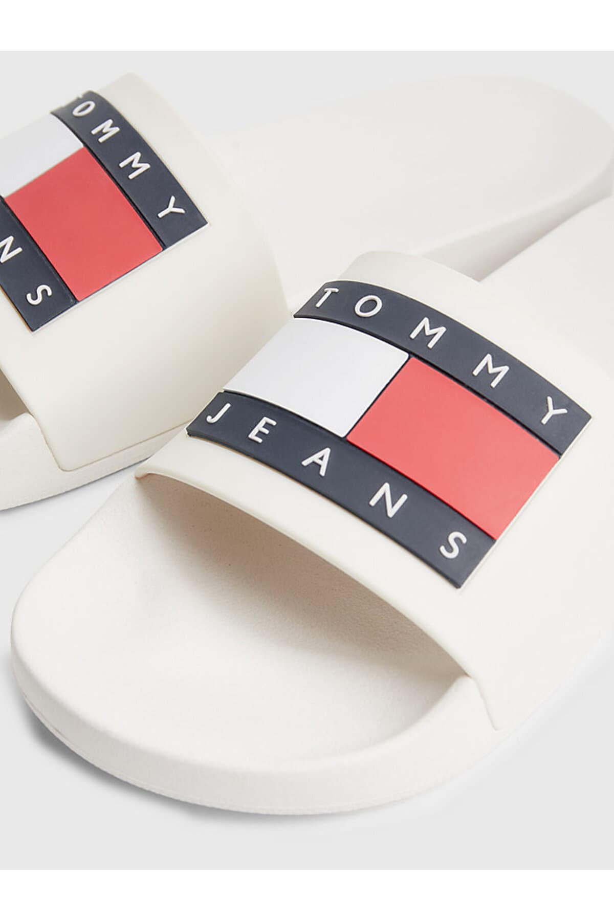 دمپایی ساحلی مردانه Tommy Hilfiger خط Tommy Jeans دمپایی ساحلی مردانه Tommy Hilfiger خط Tommy Jeans