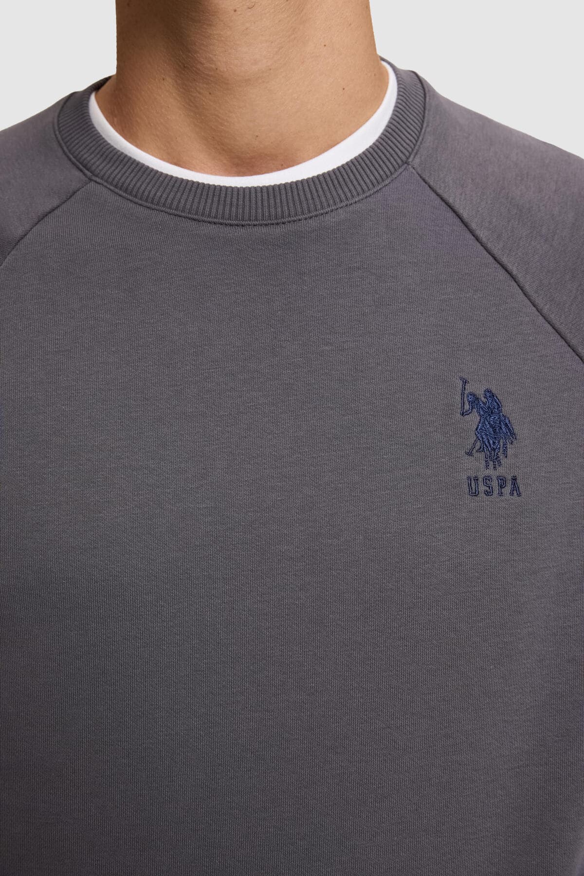 سوئیشرت مردانه U.S. Polo Assn. خاکستری ساده مدل 50329441-VR024 سوئیشرت مردانه U.S. Polo Assn. خاکستری ساده مدل 50329441-VR024