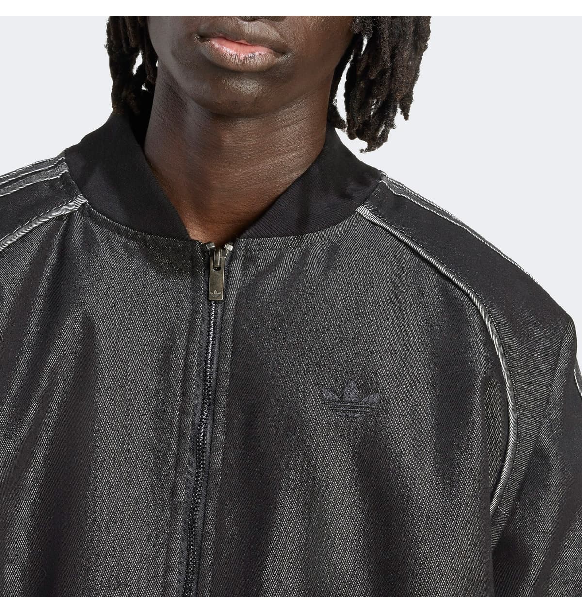 ژاکت مردانه adidas از جنس دنیم به رنگ مشکی ژاکت مردانه adidas از جنس دنیم به رنگ مشکی
