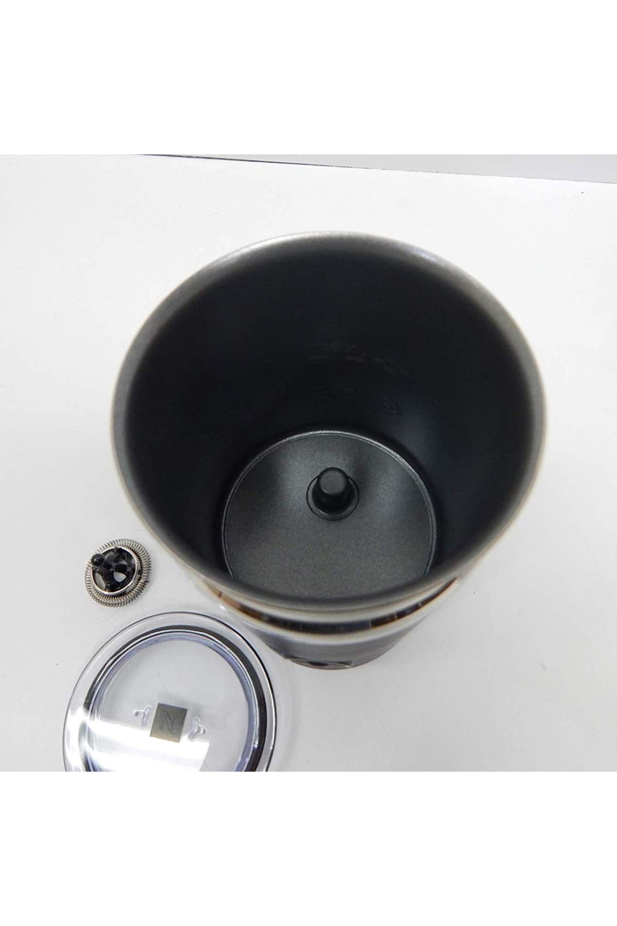 کفساز شیر Nespresso سفید مدل Aeroccino 3 کفساز شیر Nespresso سفید مدل Aeroccino 3