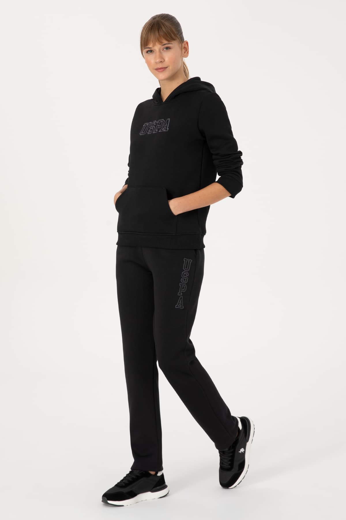 شلوار گرمکن زنانه U.S. Polo Assn. مشکی کرکی مدل 50313583-VR046 شلوار گرمکن زنانه U.S. Polo Assn. مشکی کرکی مدل 50313583-VR046