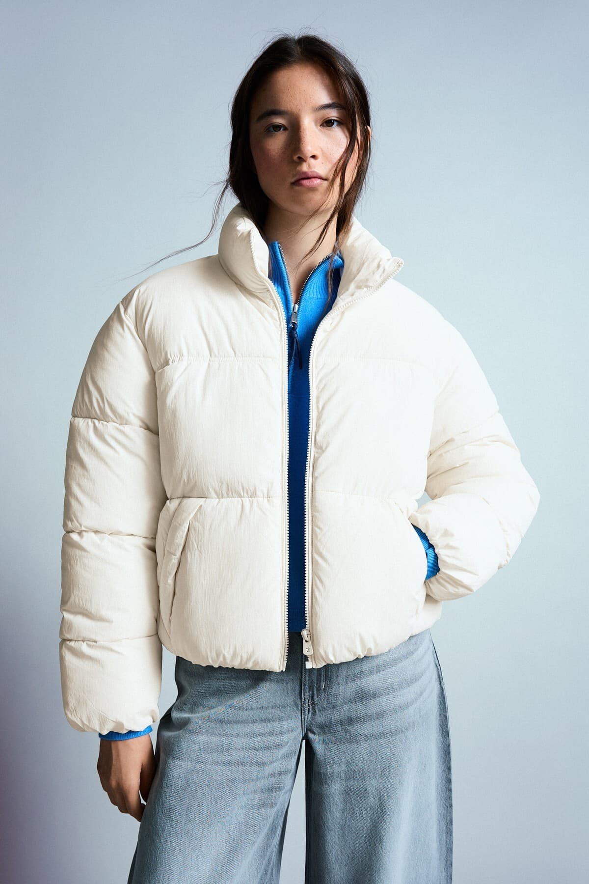 ژاکت زنانه Bershka ضدآب و کاپیتونه ژاکت زنانه Bershka ضدآب و کاپیتونه