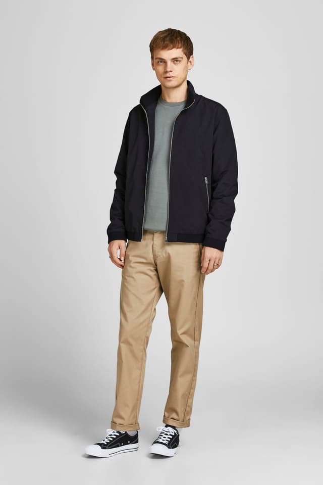 ژاکت بامبر مردانه Jack & Jones یقه ایستاده ژاکت بامبر مردانه Jack & Jones یقه ایستاده