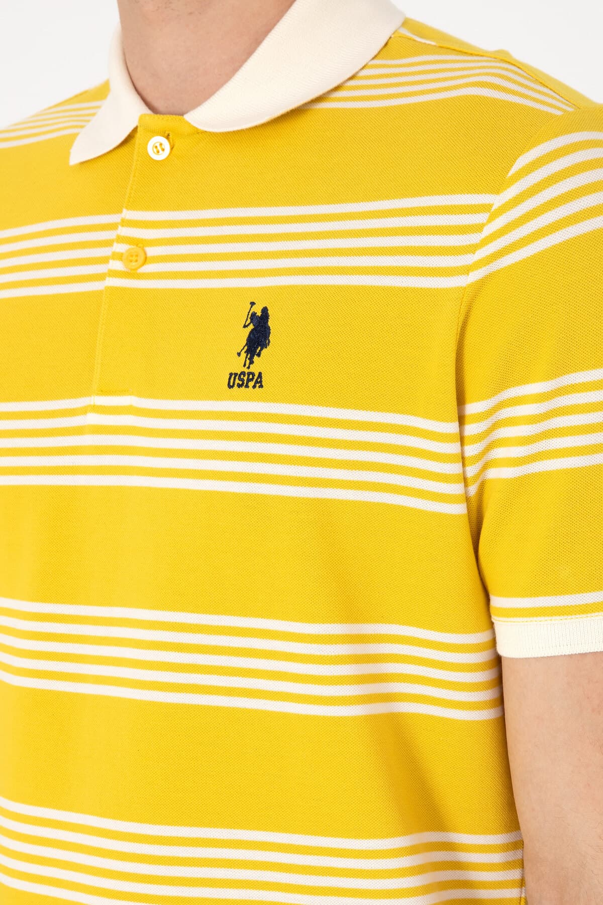 تیشرت مردانه U.S. Polo Assn. فیت معمولی راهراه زرد مدل 50306826-VR094 تیشرت مردانه U.S. Polo Assn. فیت معمولی راهراه زرد مدل 50306826-VR094