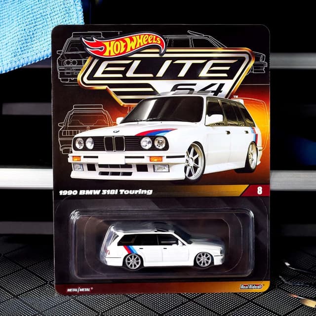 ماشین کلکسیونی Hot Wheels 1990 BMW 318i Touring Elite 64 ماشین کلکسیونی Hot Wheels 1990 BMW 318i Touring Elite 64
