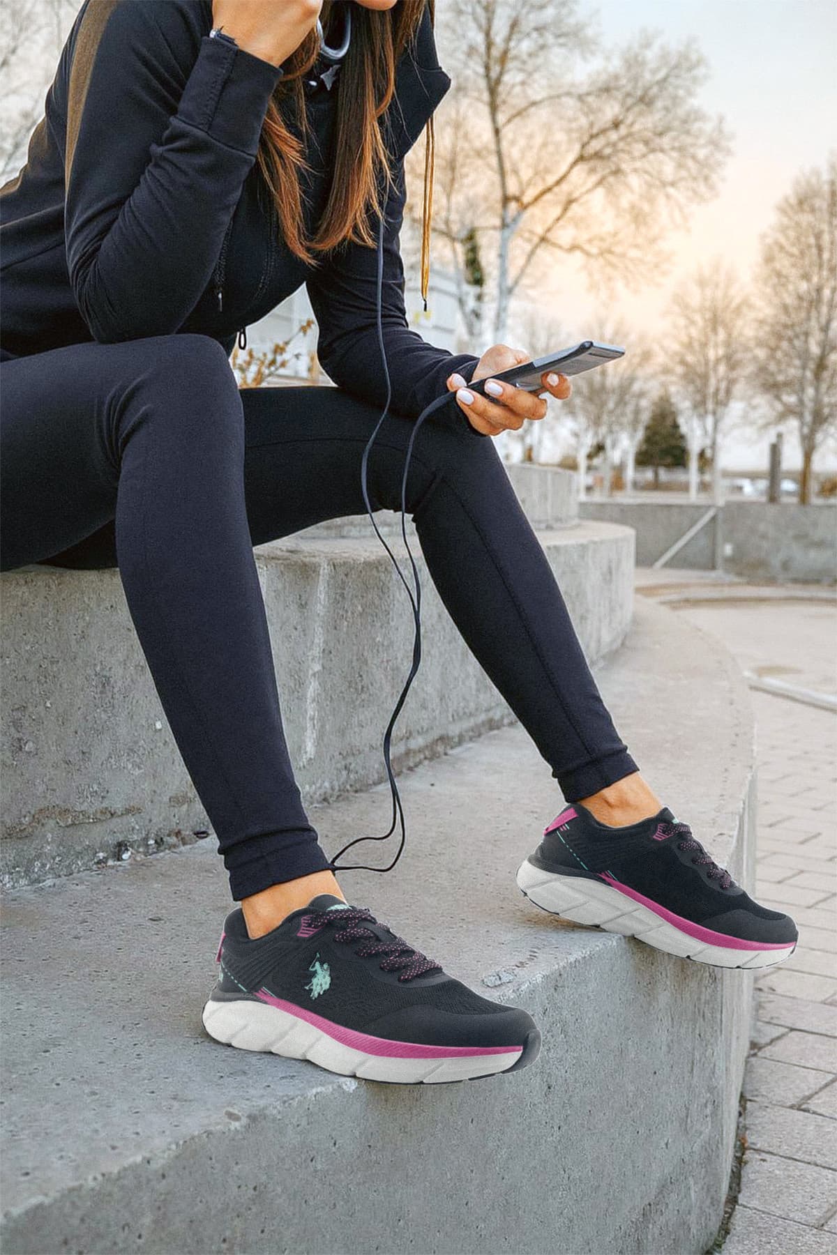 کفش دویدن زنانه U.S. Polo Assn. سیاه مدل SALDONA WMN 5FX کفش دویدن زنانه U.S. Polo Assn. سیاه مدل SALDONA WMN 5FX