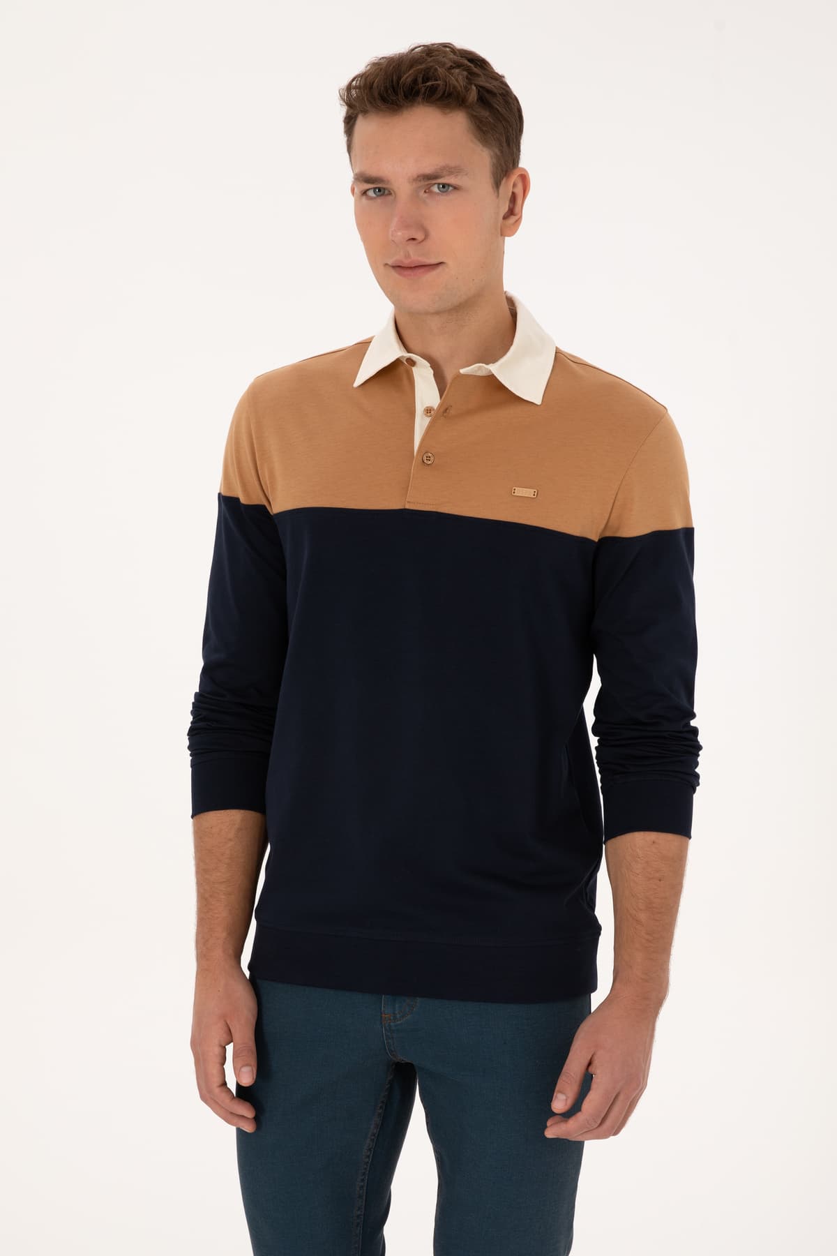 سویشرت مردانه U.S. Polo Assn. فیت معمولی یقه پولو شتری مدل 50316428-VR015 سویشرت مردانه U.S. Polo Assn. فیت معمولی یقه پولو شتری مدل 50316428-VR015