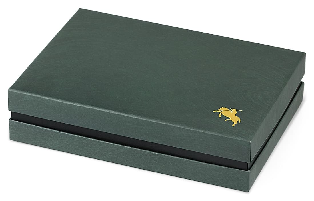 ست هدیه مردانه Poloair کمربند، کیف پول، کارتخوان، جاکلیدی و فندک مشکی مدل Sete-3012-chx ست هدیه مردانه Poloair کمربند، کیف پول، کارتخوان، جاکلیدی و فندک مشکی مدل Sete-3012-chx