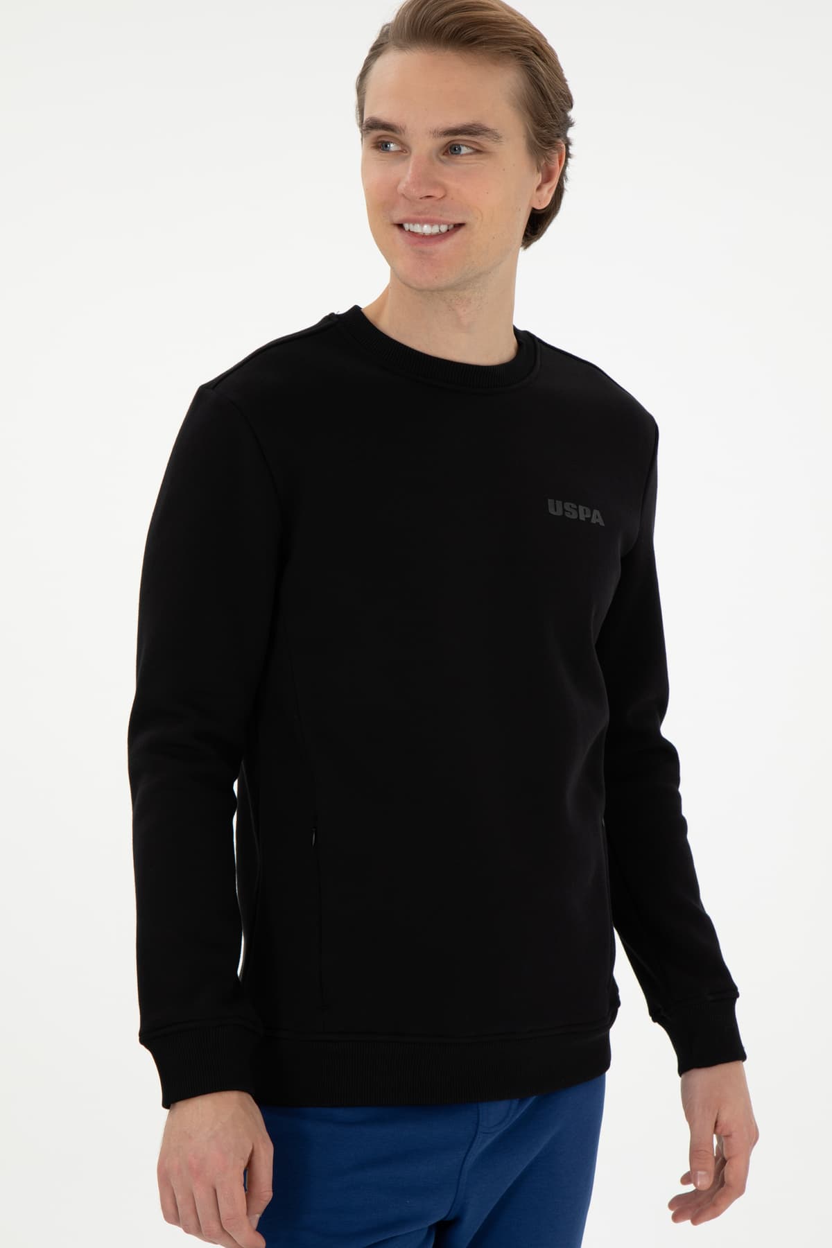 سوئیشرت مردانه U.S. Polo Assn. فیت معمولی یقه گرد مشکی مدل 50292362-VR046 سوئیشرت مردانه U.S. Polo Assn. فیت معمولی یقه گرد مشکی مدل 50292362-VR046