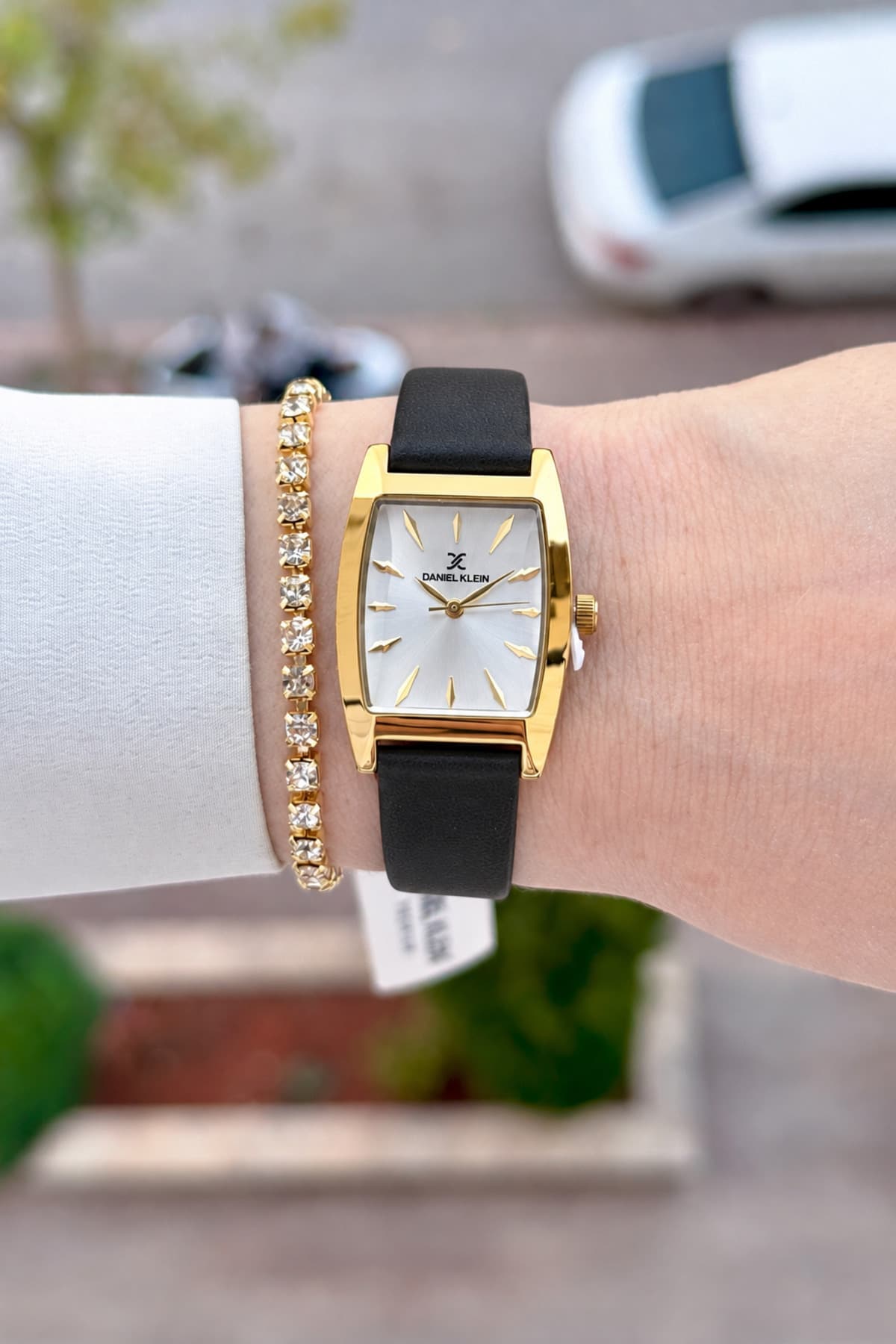 ساعت مچی زنانه Daniel Klein کیس طلایی بند مشکی 23 mm ساعت مچی زنانه Daniel Klein کیس طلایی بند مشکی 23 mm