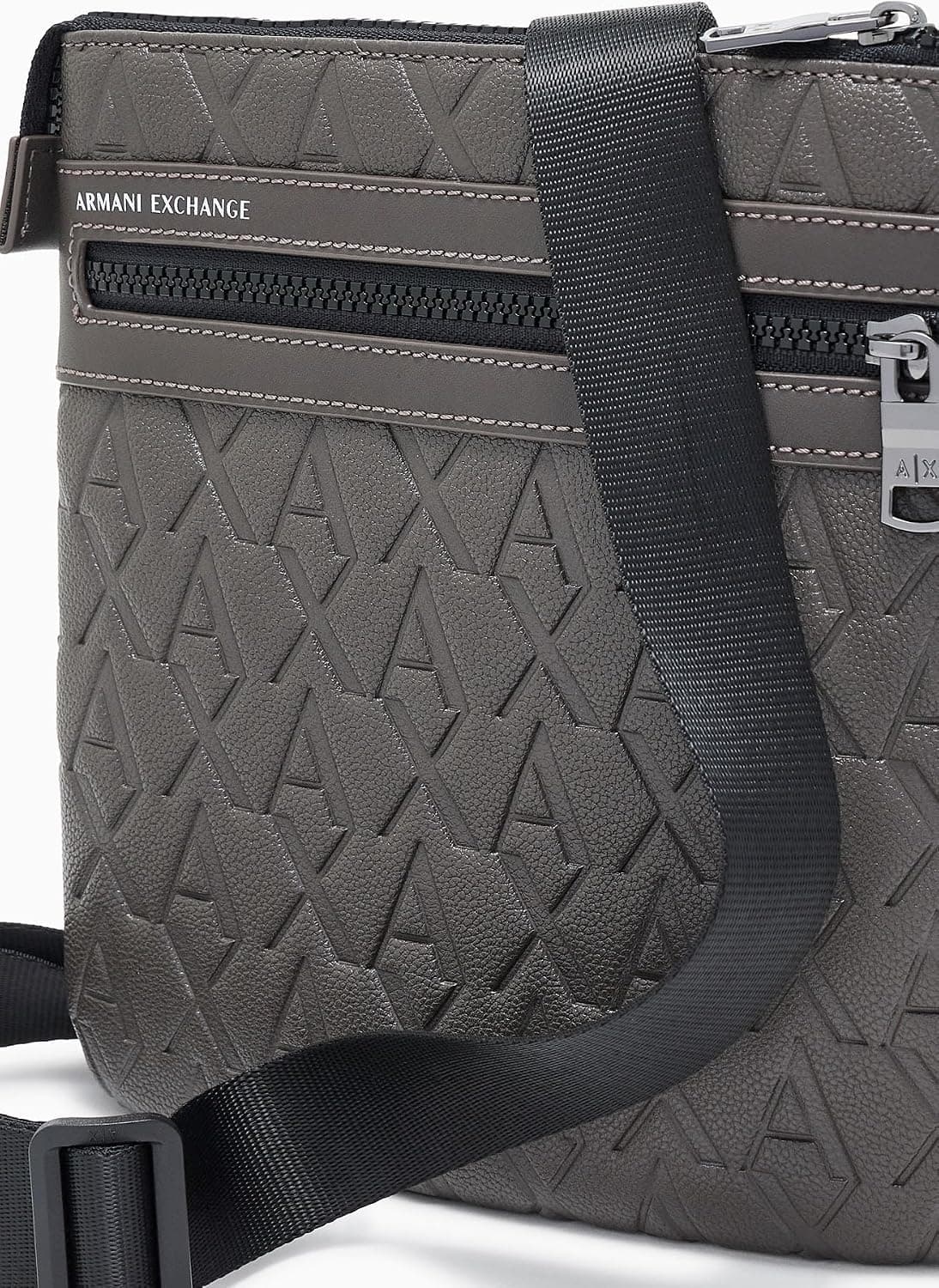 کیف پستچی مردانه Armani Exchange مشکی و خاکی مدل XM002651 کیف پستچی مردانه Armani Exchange مشکی و خاکی مدل XM002651