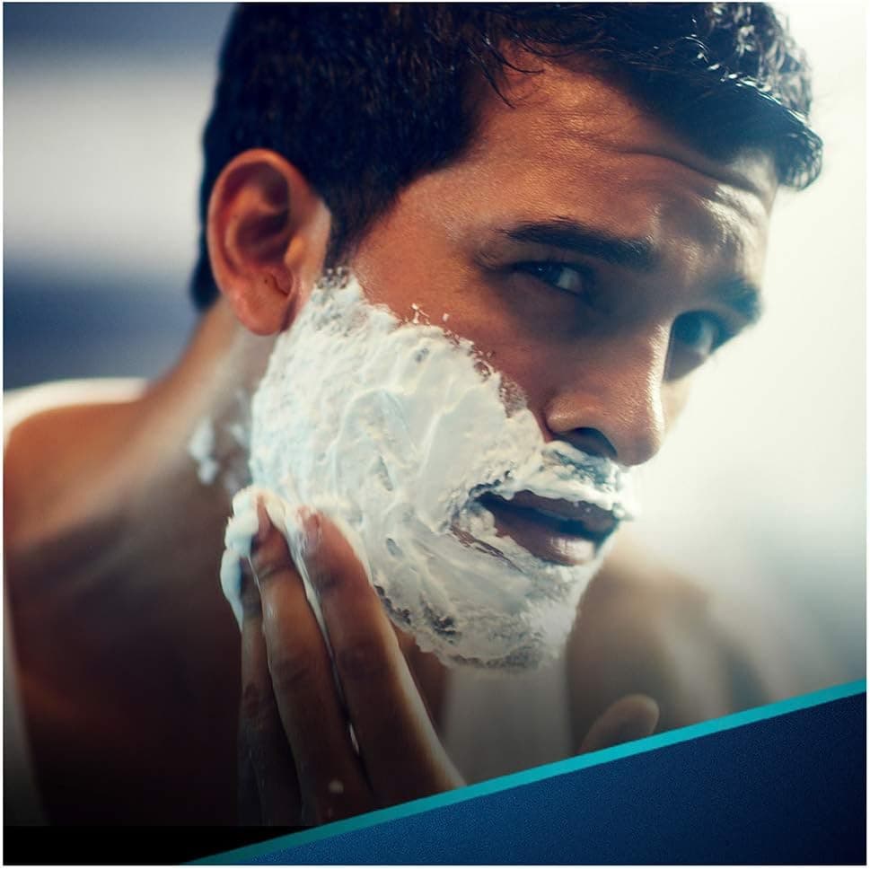 ژل اصلاح Gillette Mach3 با راحتی بیشتر 200 mL ژل اصلاح Gillette Mach3 با راحتی بیشتر 200 mL