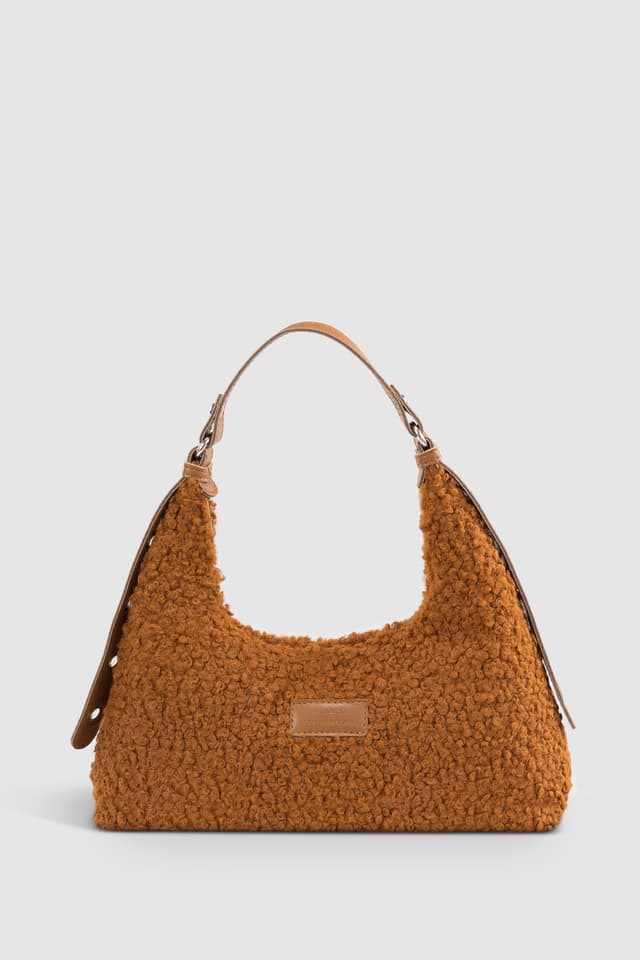 کیف زنانه Housebags باگت بافته با خز مصنوعی قهوهای روشن مدل 205 کیف زنانه Housebags باگت بافته با خز مصنوعی قهوهای روشن مدل 205