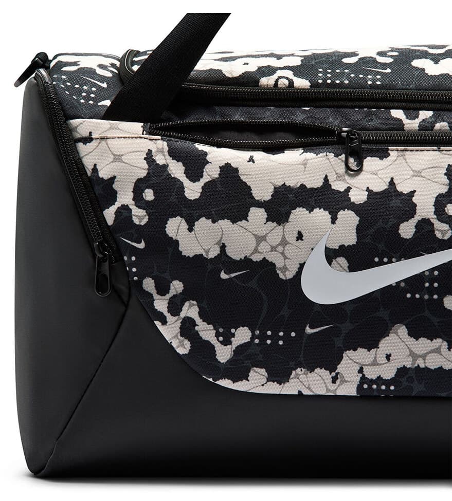 کیف ورزشی زنانه Nike مدل NK BRSLA S DUFF X AOP SU26 41 لیتر کیف ورزشی زنانه Nike مدل NK BRSLA S DUFF X AOP SU26 41 لیتر