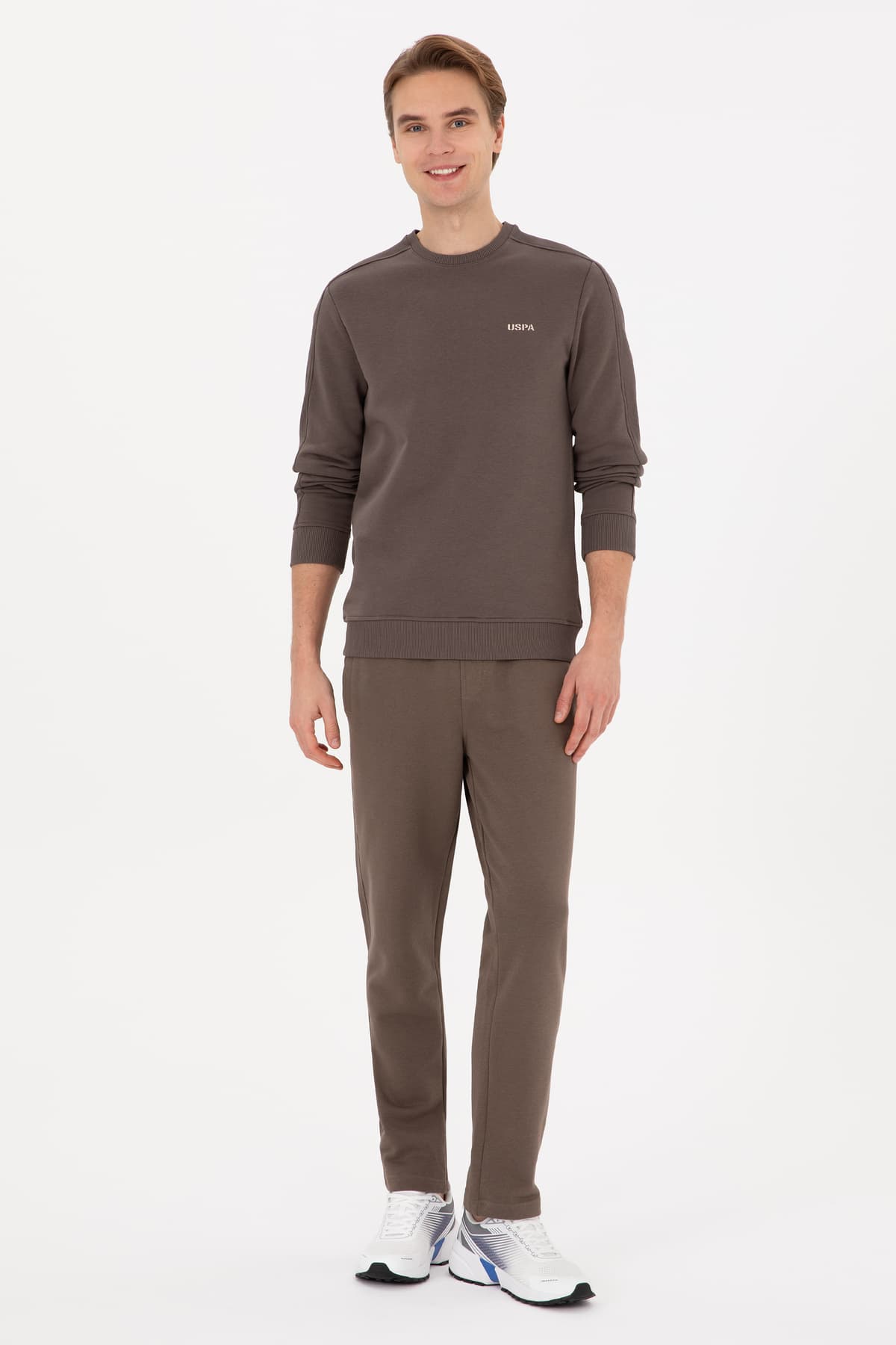 سوئیشرت مردانه U.S. Polo Assn. فیت معمولی یقه گرد خاکستری قهوهای مدل 50315598-VR052 سوئیشرت مردانه U.S. Polo Assn. فیت معمولی یقه گرد خاکستری قهوهای مدل 50315598-VR052