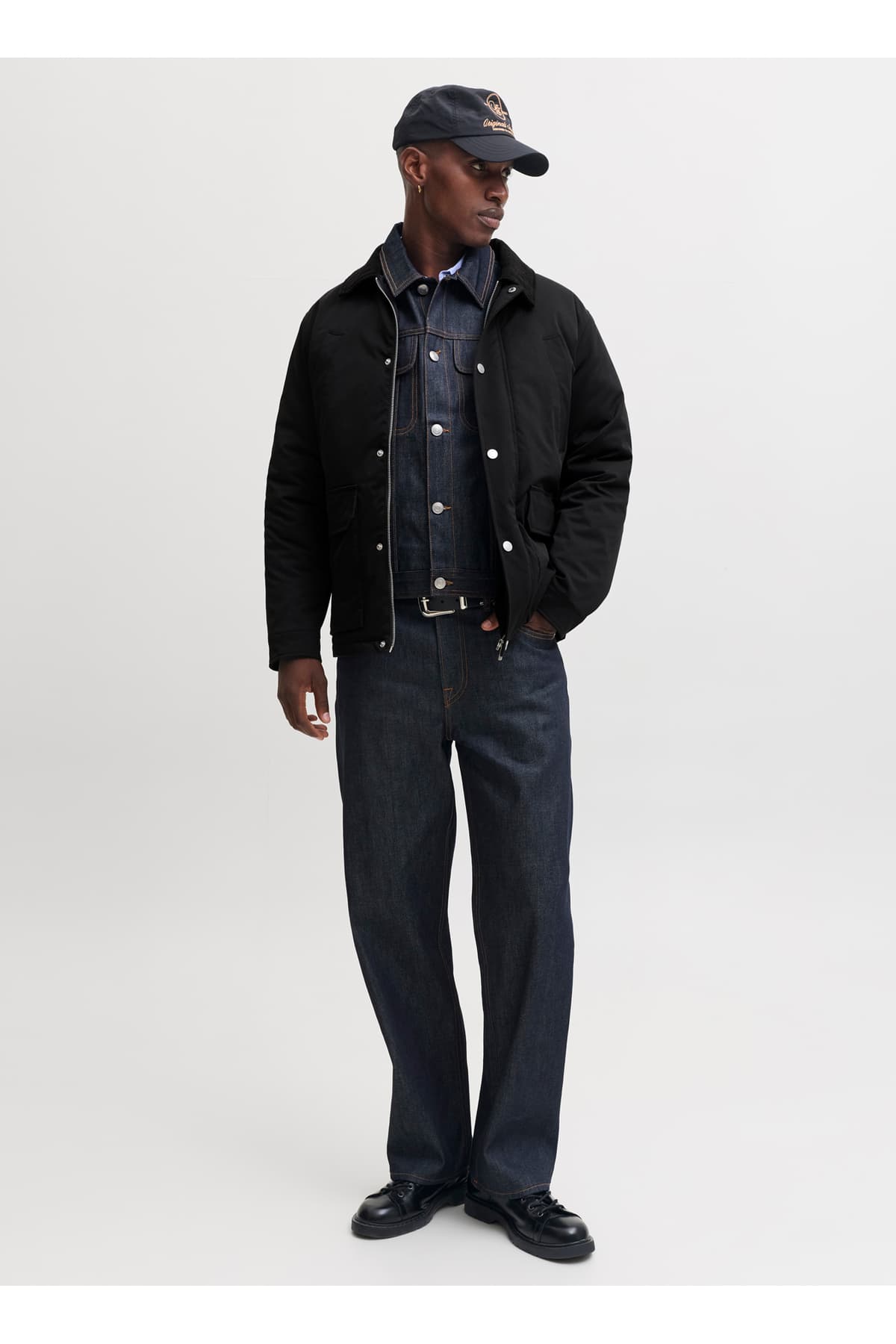 ژاکت مردانه Jack & Jones مشکی Barn Jacket مدل 12301609 JORNORREBRO ژاکت مردانه Jack & Jones مشکی Barn Jacket مدل 12301609 JORNORREBRO