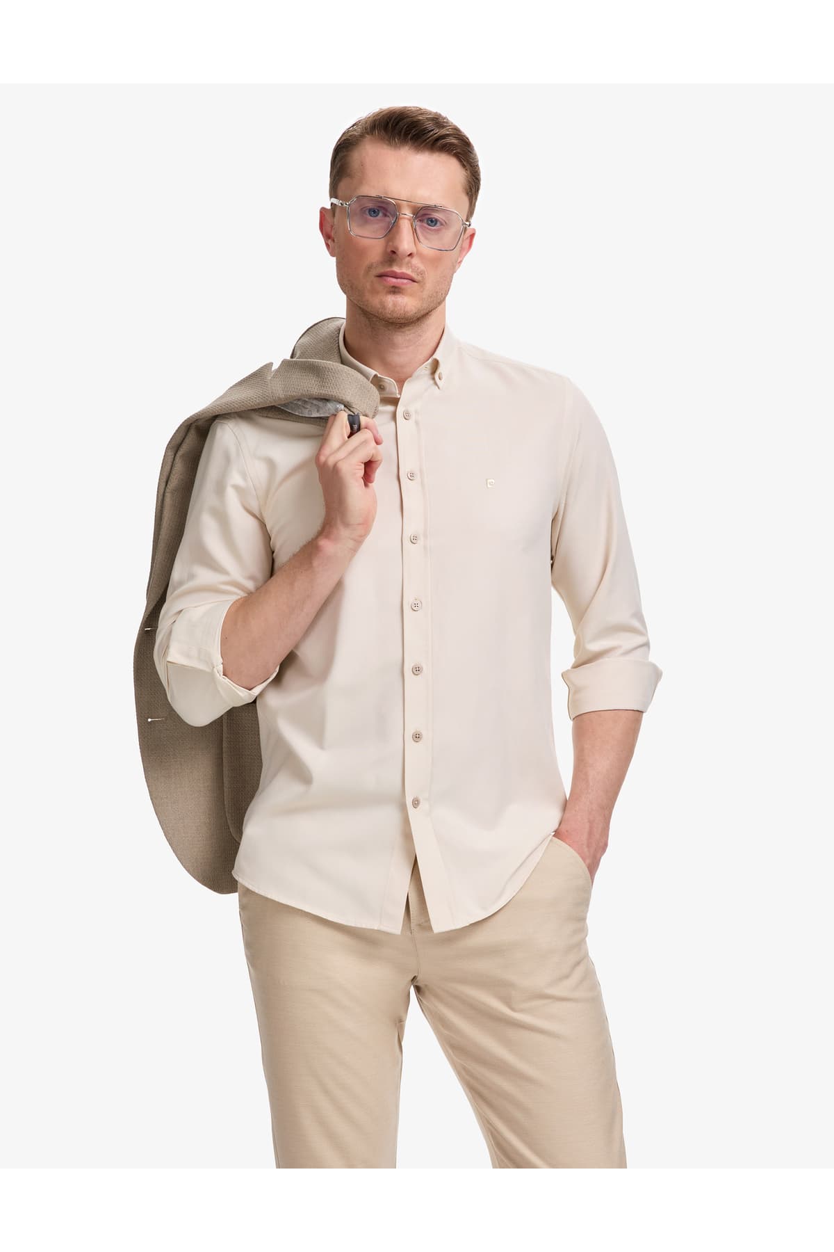 پیراهن بژ Pierre Cardin آکسفورد اسلیم فیت اتوکشی آسان مدل 50325365-VR011 پیراهن بژ Pierre Cardin آکسفورد اسلیم فیت اتوکشی آسان مدل 50325365-VR011