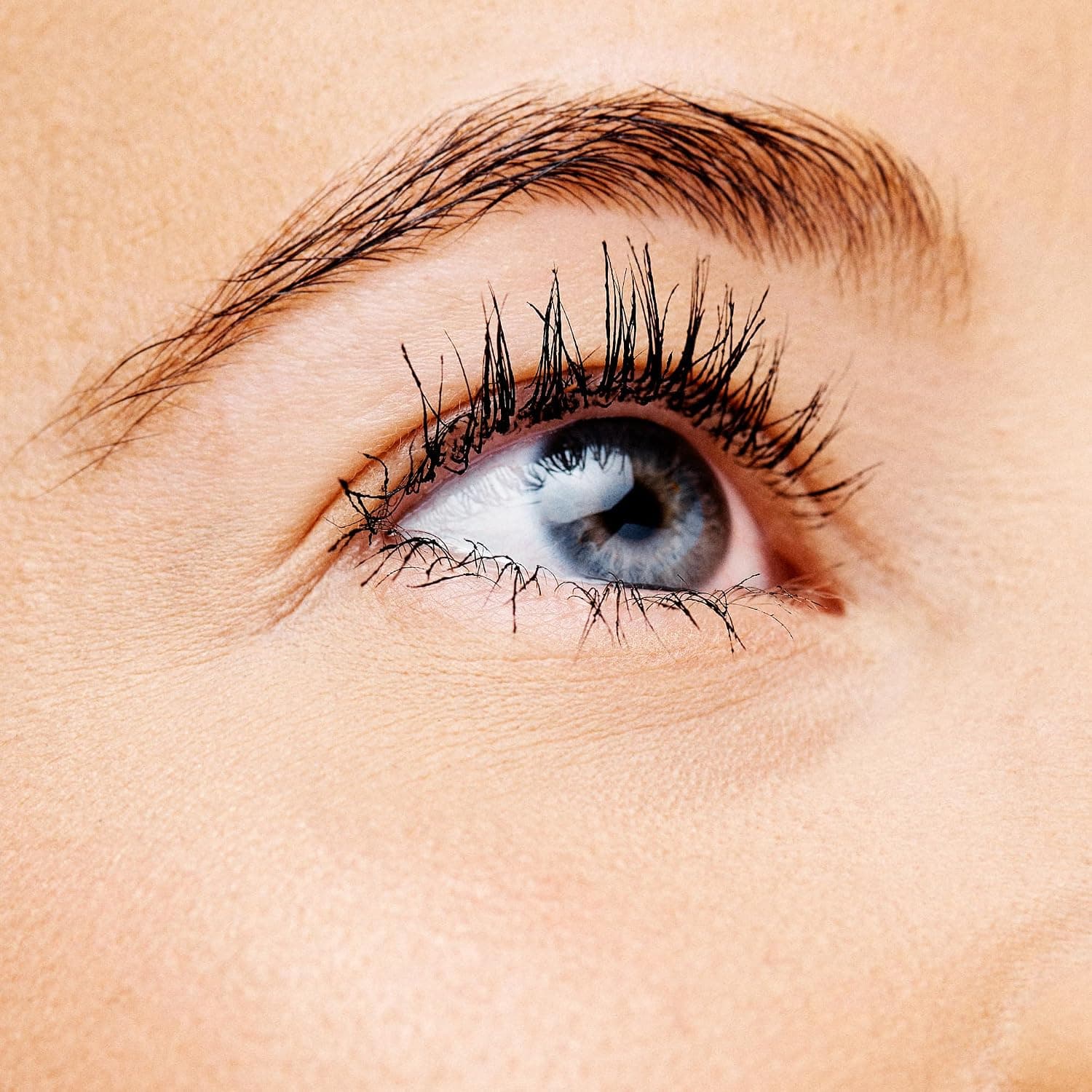 ماسکارا Essence Lash Princess حجمدهنده و فرمدهنده ماسکارا Essence Lash Princess حجمدهنده و فرمدهنده