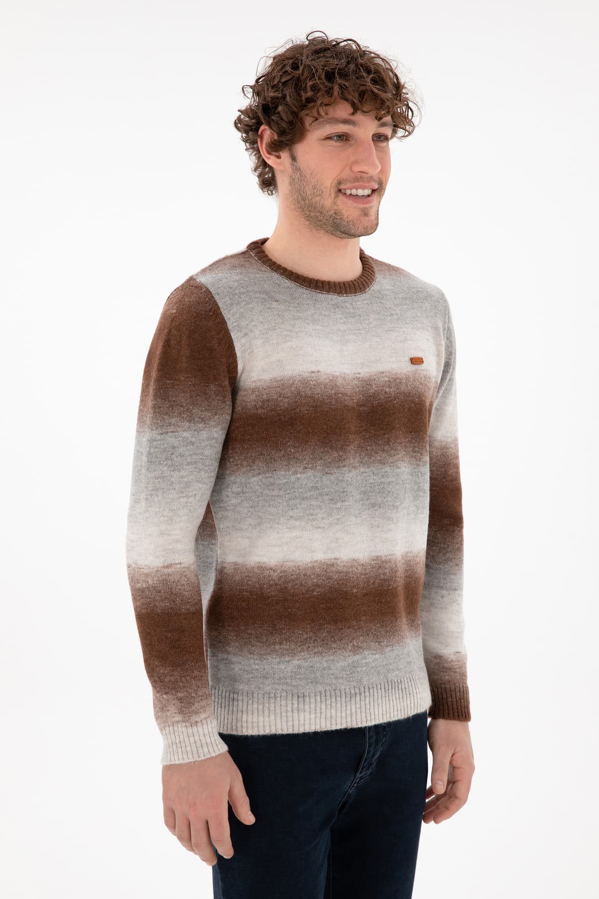 پلیور مردانه U.S. Polo Assn. اسلیم فیت یقه گرد طوسی ملانژ مدل 50297082-VR086 پلیور مردانه U.S. Polo Assn. اسلیم فیت یقه گرد طوسی ملانژ مدل 50297082-VR086