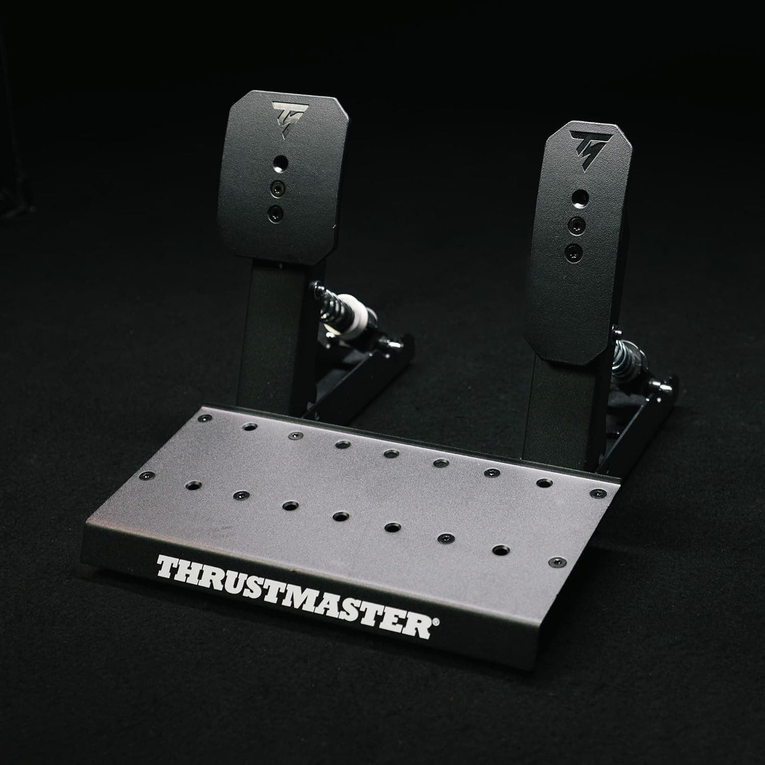 فرمان مسابقهای مخصوص PS5، PS4 و PC Thrustmaster با Direct Axial Drive و بازخورد نیرویی مدل T598 فرمان مسابقهای مخصوص PS5، PS4 و PC Thrustmaster با Direct Axial Drive و بازخورد نیرویی مدل T598