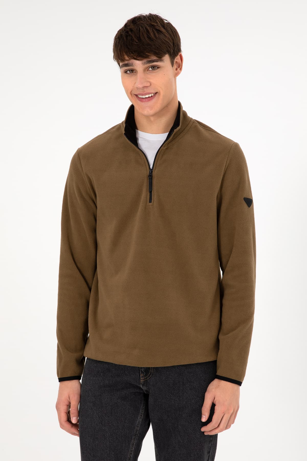 سوئیشرت مردانه U.S. Polo Assn. نیمزیپ پولار بیسیک خاکی مدل 50298085-VR027 سوئیشرت مردانه U.S. Polo Assn. نیمزیپ پولار بیسیک خاکی مدل 50298085-VR027