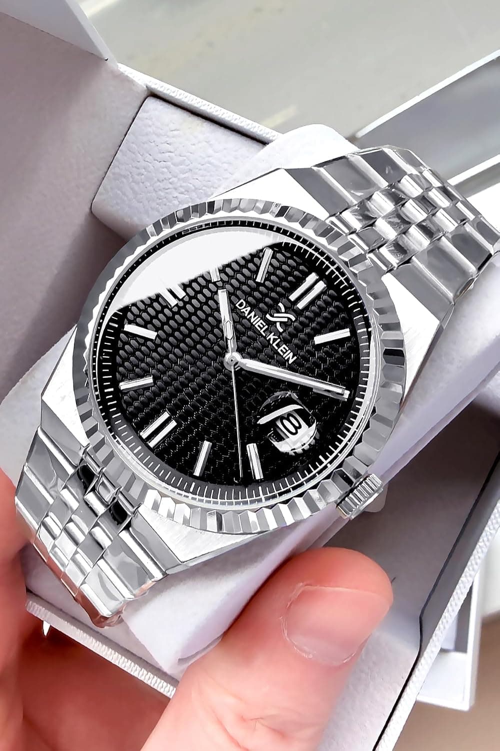 ساعت مچی مردانه Daniel Klein نقرهای بند فولادی ضدآب مدل DKE2127C5 ساعت مچی مردانه Daniel Klein نقرهای بند فولادی ضدآب مدل DKE2127C5