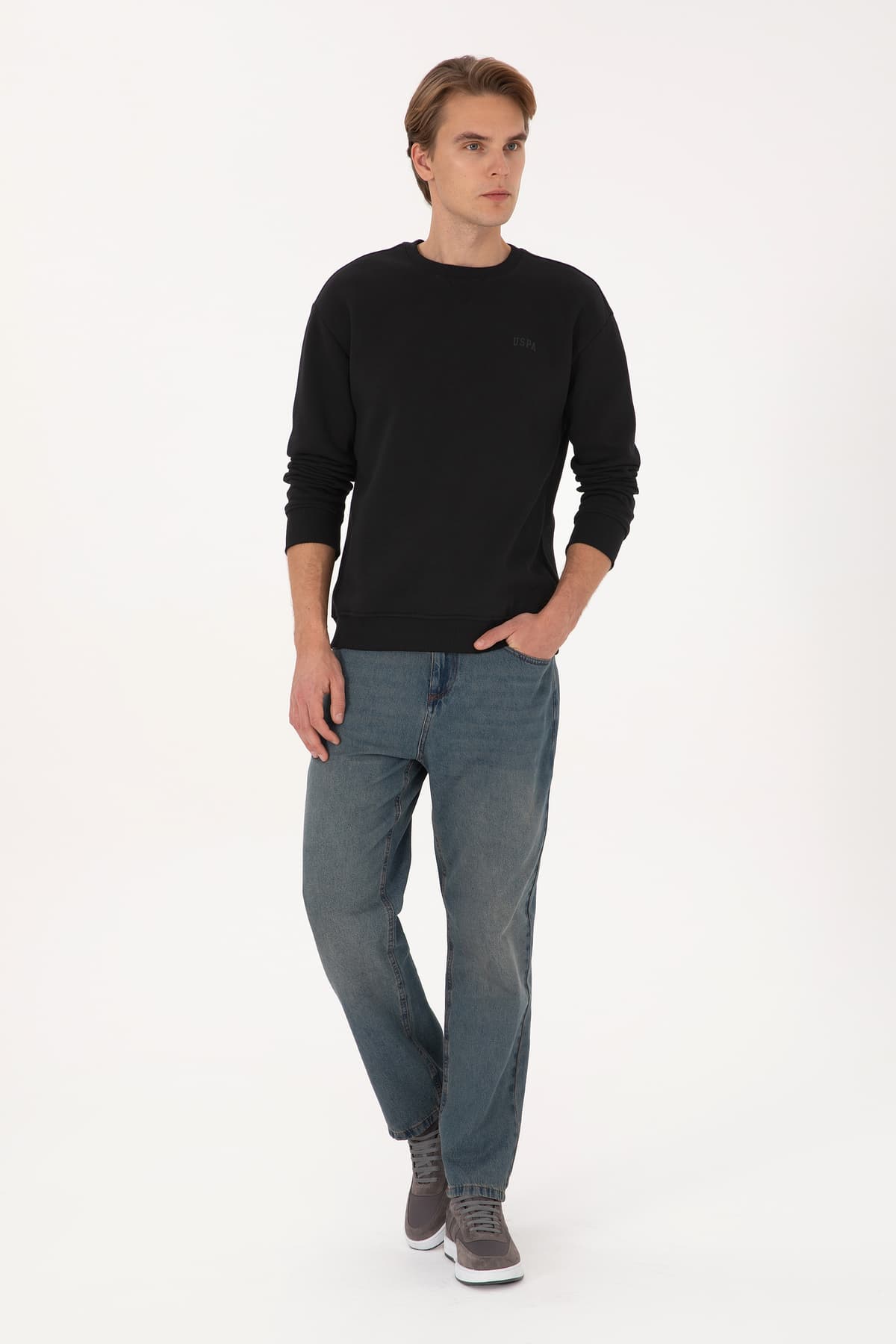 سوئیشرت مردانه U.S. Polo Assn. کامفورت فیت یقه گرد شاردونی مشکی بیسیک مدل 50313757-VR046 سوئیشرت مردانه U.S. Polo Assn. کامفورت فیت یقه گرد شاردونی مشکی بیسیک مدل 50313757-VR046